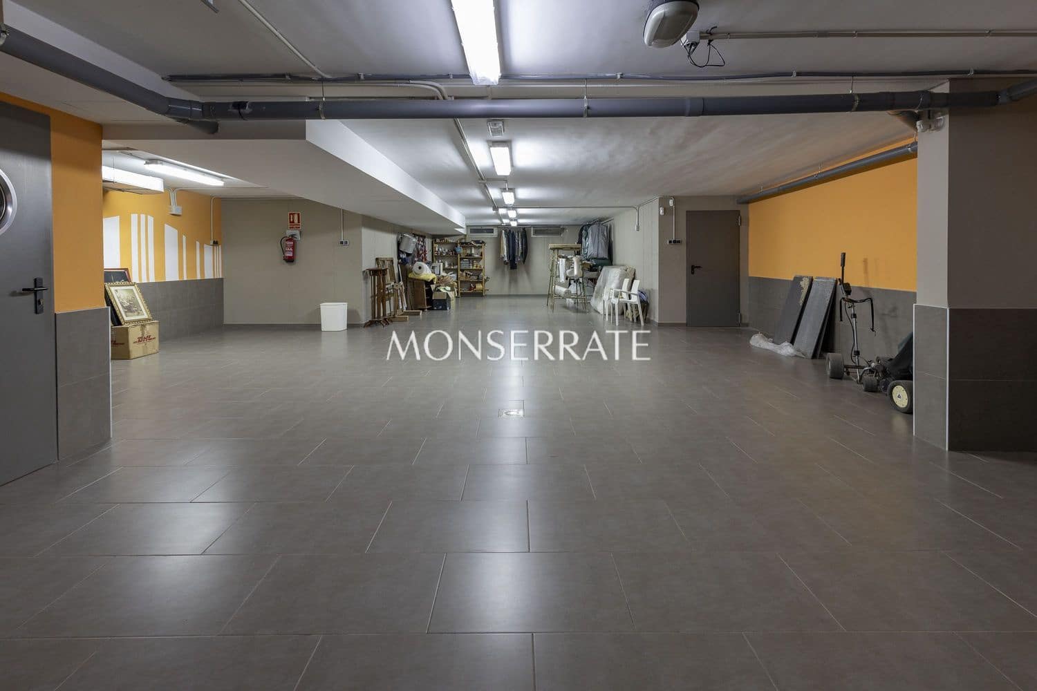 3 makuuhuone Huvila myytävänä paikassa Valencia kaupunki mukana uima-altaan 
autotalli - 2 300 000 € (Ref: 9472246)