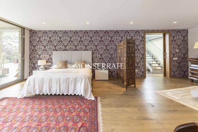 3 makuuhuone Huvila myytävänä paikassa Valencia kaupunki mukana uima-altaan 
autotalli - 2 300 000 € (Ref: 9472246)