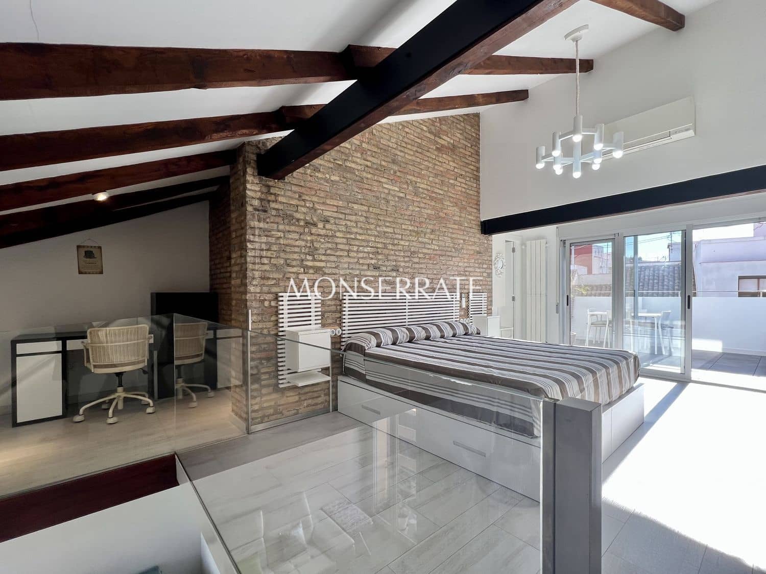 2 sypialnia Apartament do wynajęcia w Miasto Walencja z garażem - 2 100 € (Ref: 9474690)