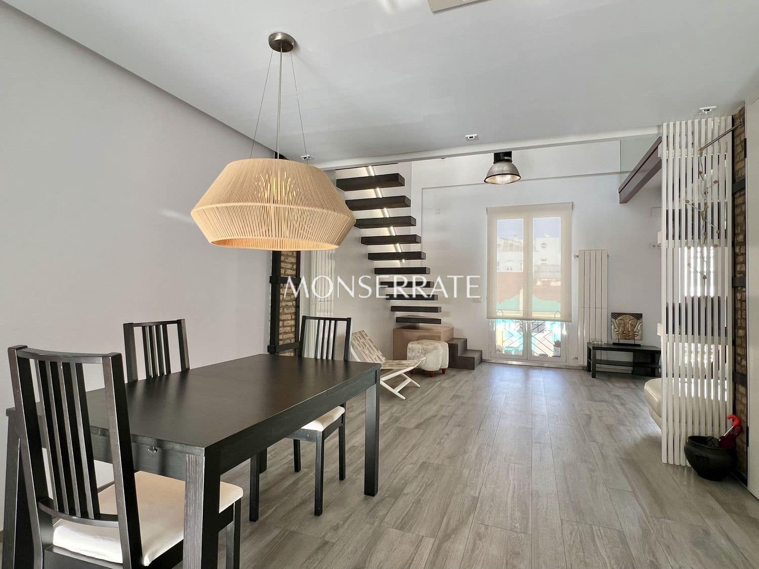 2 sypialnia Apartament do wynajęcia w Miasto Walencja z garażem - 2 100 € (Ref: 9474690)