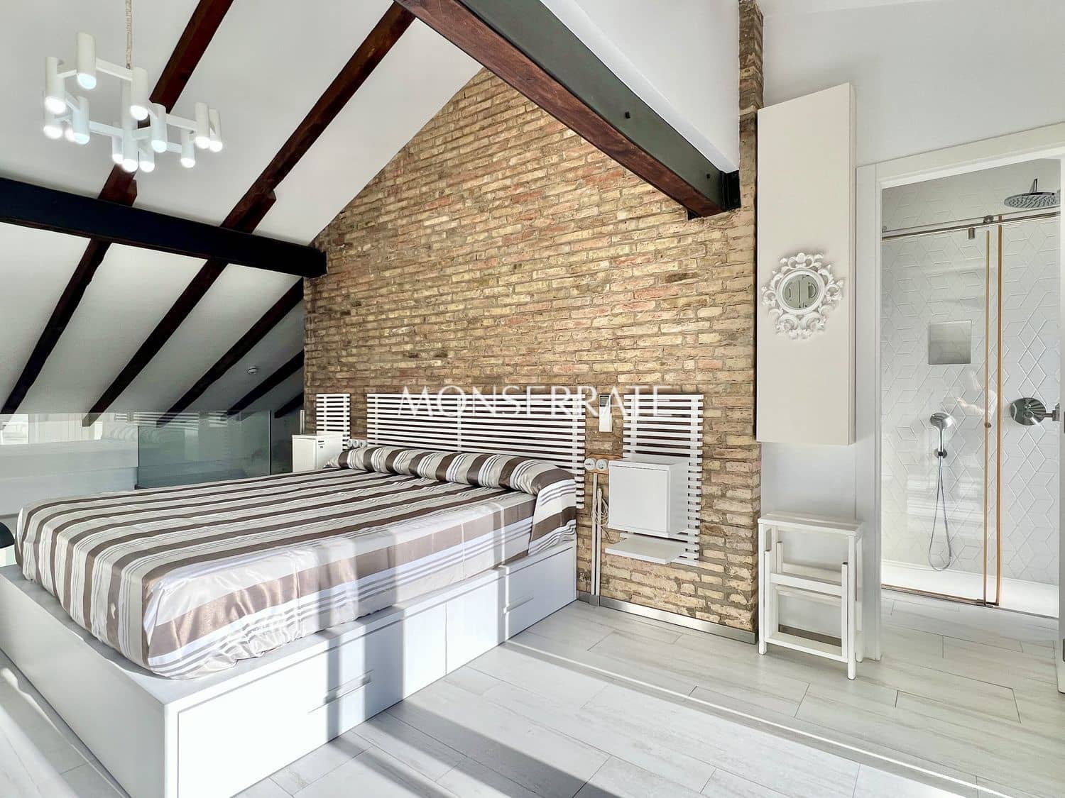 2 sypialnia Apartament do wynajęcia w Miasto Walencja z garażem - 2 100 € (Ref: 9474690)