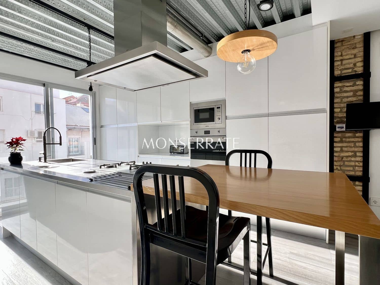 2 sypialnia Apartament do wynajęcia w Miasto Walencja z garażem - 2 100 € (Ref: 9474690)