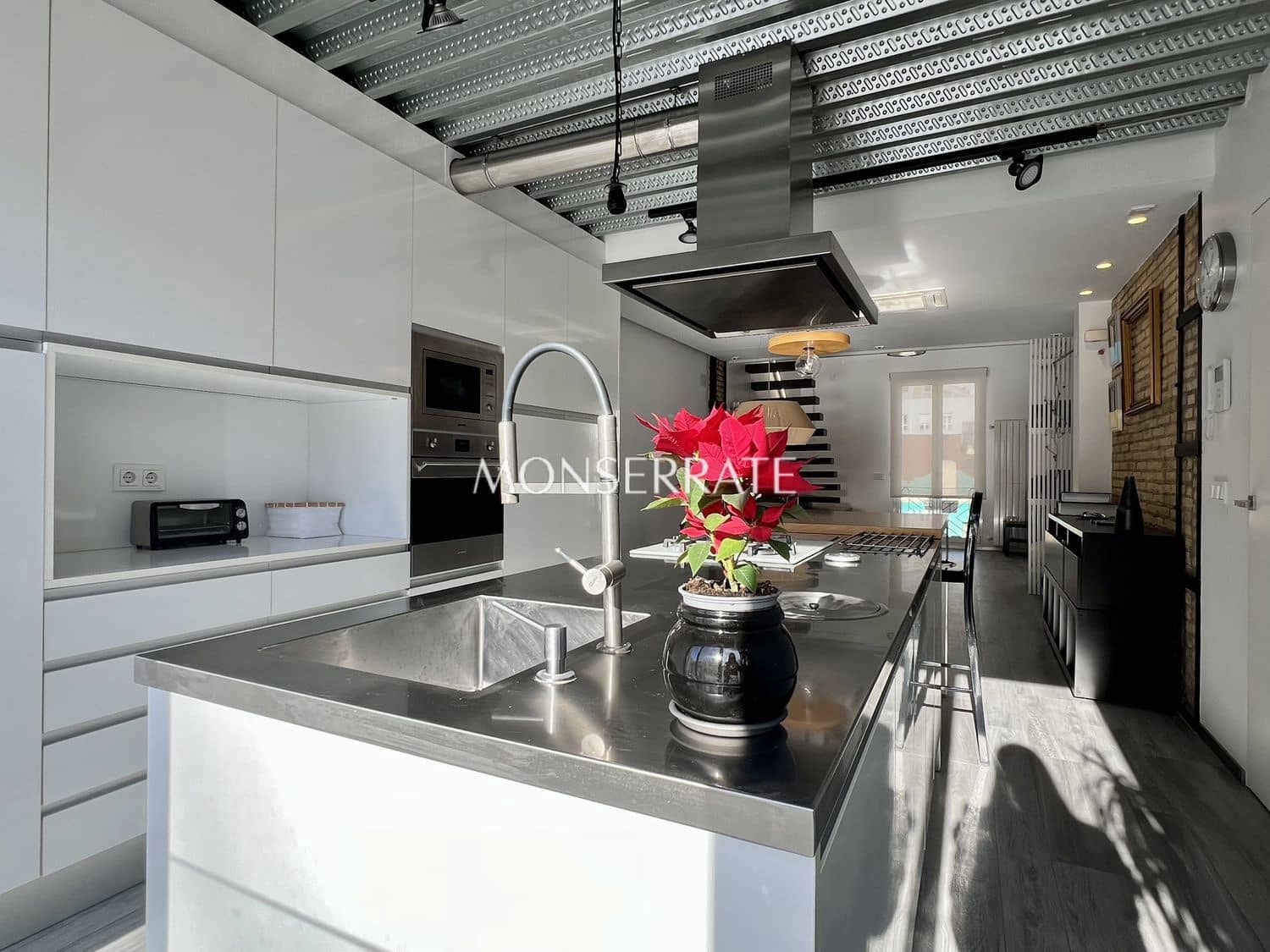 2 sypialnia Apartament do wynajęcia w Miasto Walencja z garażem - 2 100 € (Ref: 9474690)