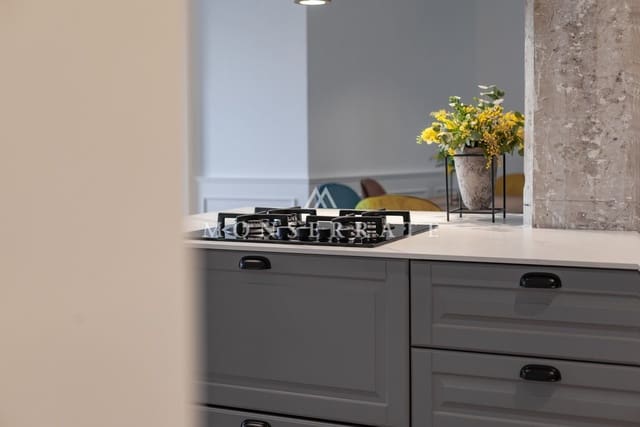 3 camera da letto Appartamento da affittare in La Roqueta, Valencia città con garage - 3.000 € (Rif: 9483823)