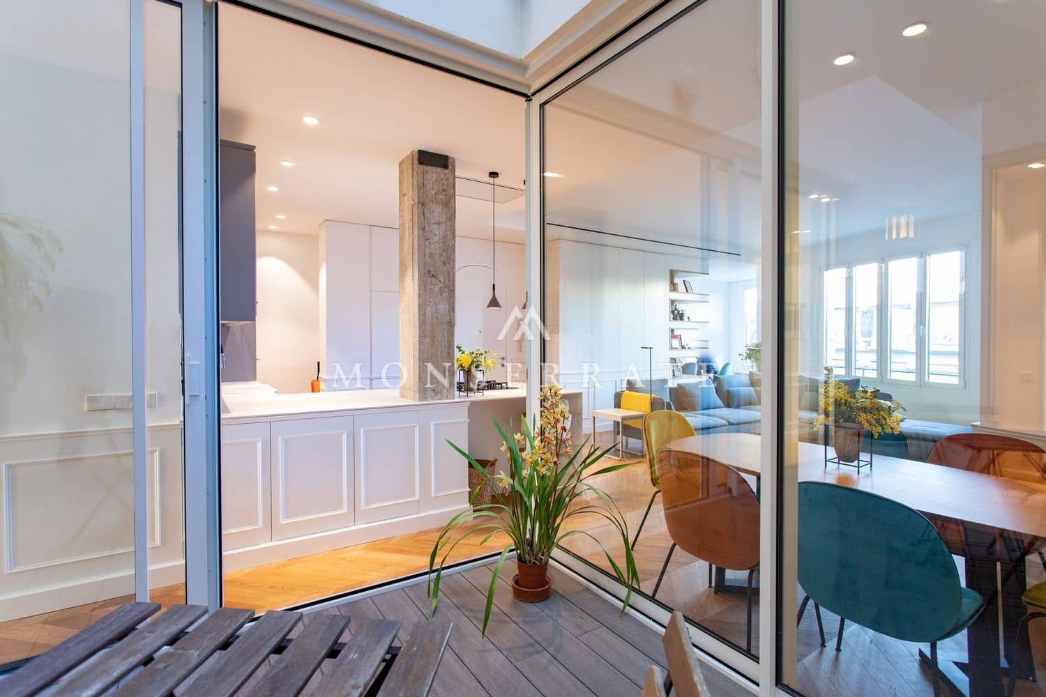 3 camera da letto Appartamento da affittare in Valencia citta con garage - 3.000 € (Rif: 9483823)