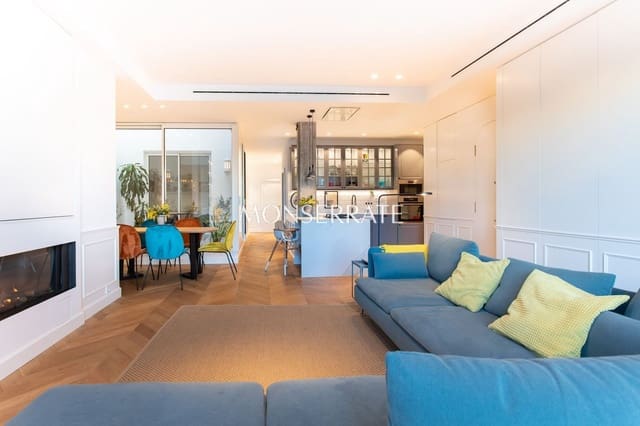 3 soveværelse Lejlighed til leje i La Roqueta, Valencia by med garage - € 3.000 (Ref: 9483823)