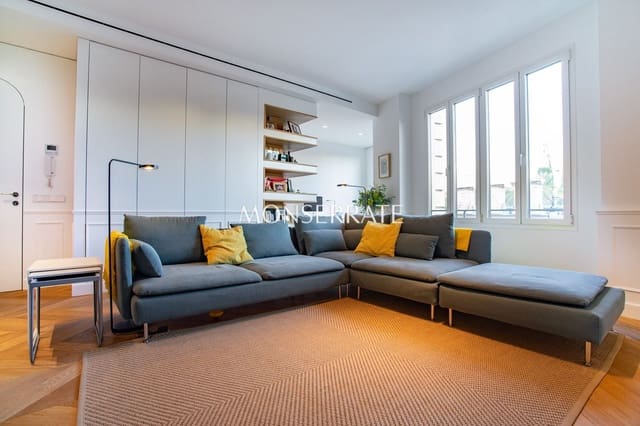 3 soveværelse Lejlighed til leje i La Roqueta, Valencia by med garage - € 3.000 (Ref: 9483823)