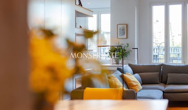 3 soveværelse Lejlighed til leje i La Roqueta, Valencia by med garage - € 3.000 (Ref: 9483823)