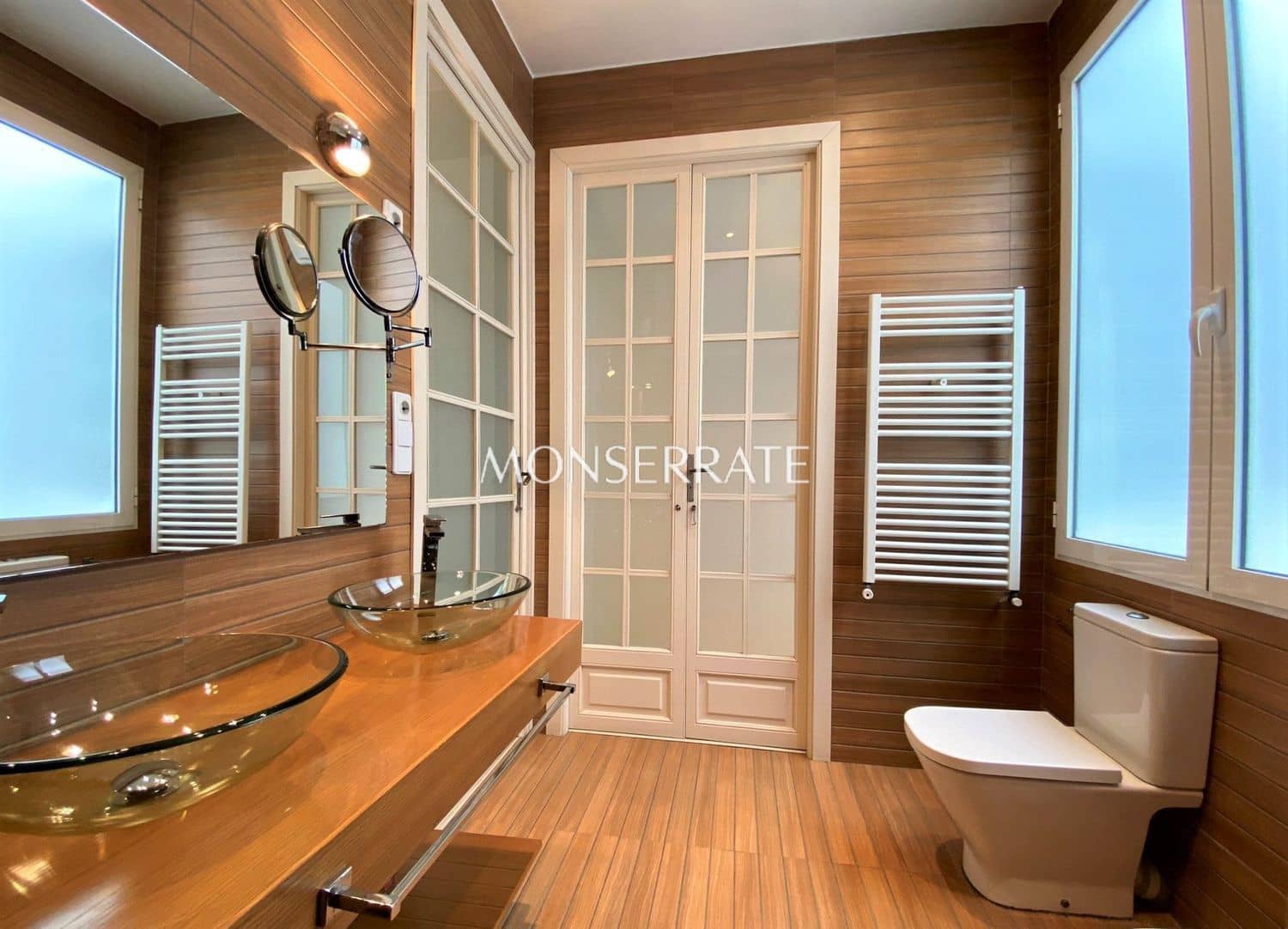 3 bedroom Apartment for rent in Valencia city with garage - € 2,100 (Ref: 9491038)