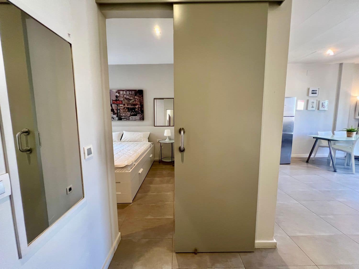 1 bedroom Apartment for rent in Valencia city with garage - € 1,500 (Ref: 9503777)