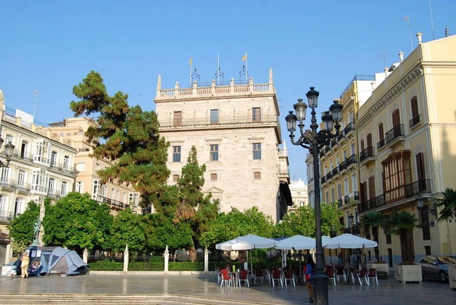 1 bedroom Apartment for rent in Valencia city with garage - € 1,500 (Ref: 9503777)