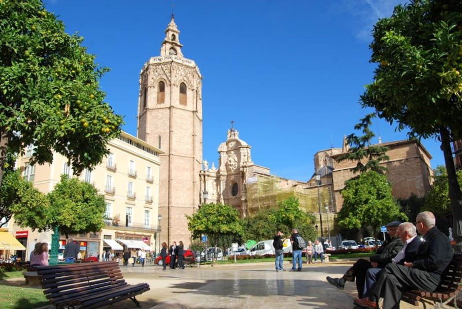 1 bedroom Apartment for rent in Valencia city with garage - € 1,500 (Ref: 9503777)