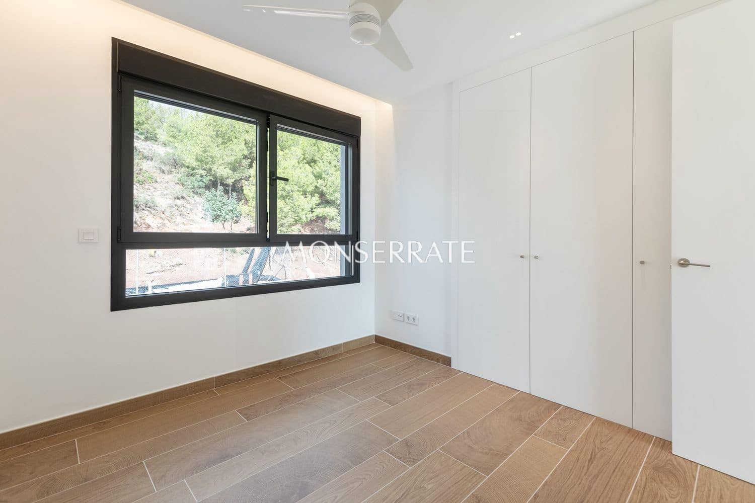 4 sypialnia Apartament na sprzedaż w Sagunto / Sagunt z basenem garażem - 1 400 000 € (Ref: 9508442)