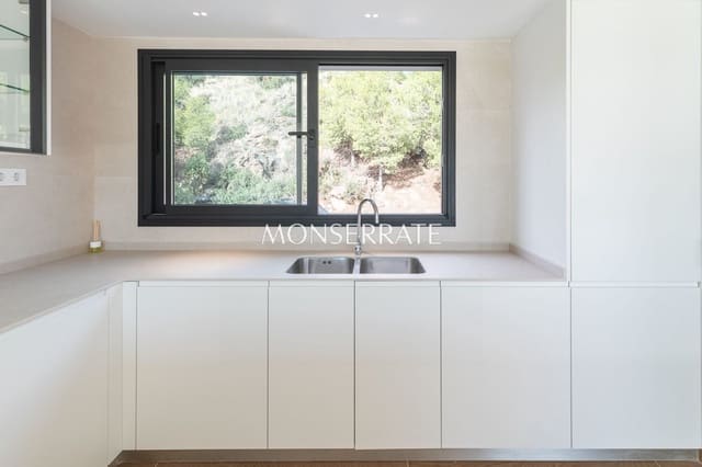 4 sypialnia Apartament na sprzedaż w Sagunto / Sagunt z basenem garażem - 1 400 000 € (Ref: 9508442)