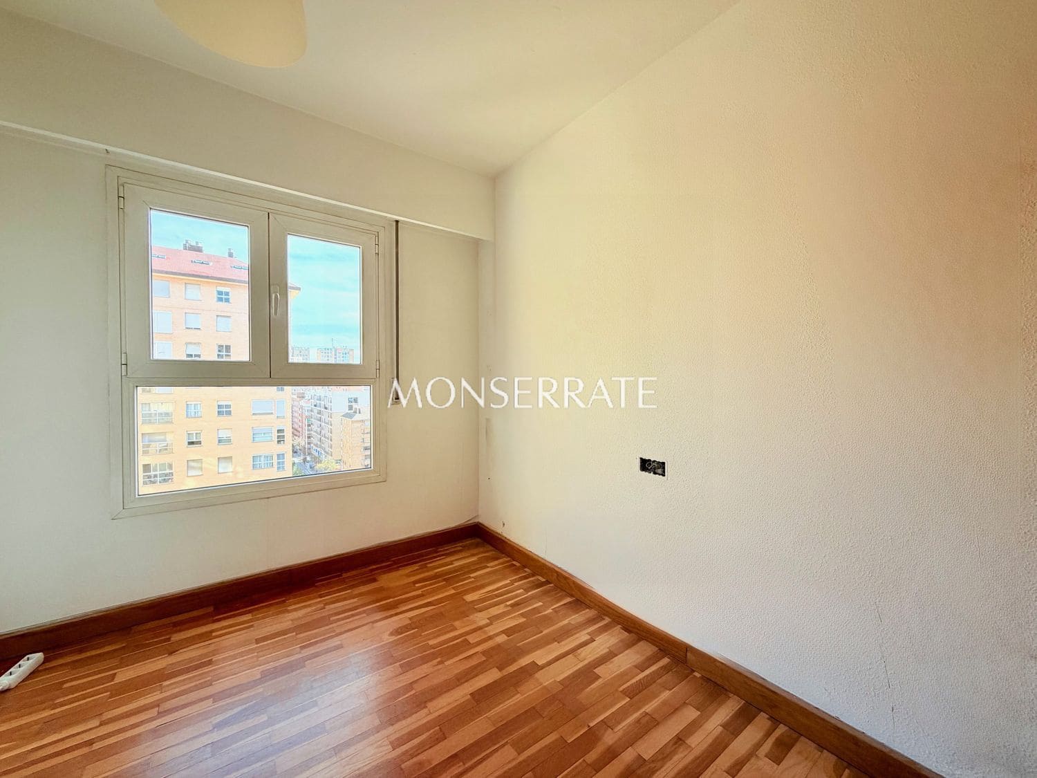 3 quarto Apartamento para venda em Valencia cidade com piscina garagem - 490 000 € (Ref: 9525934)