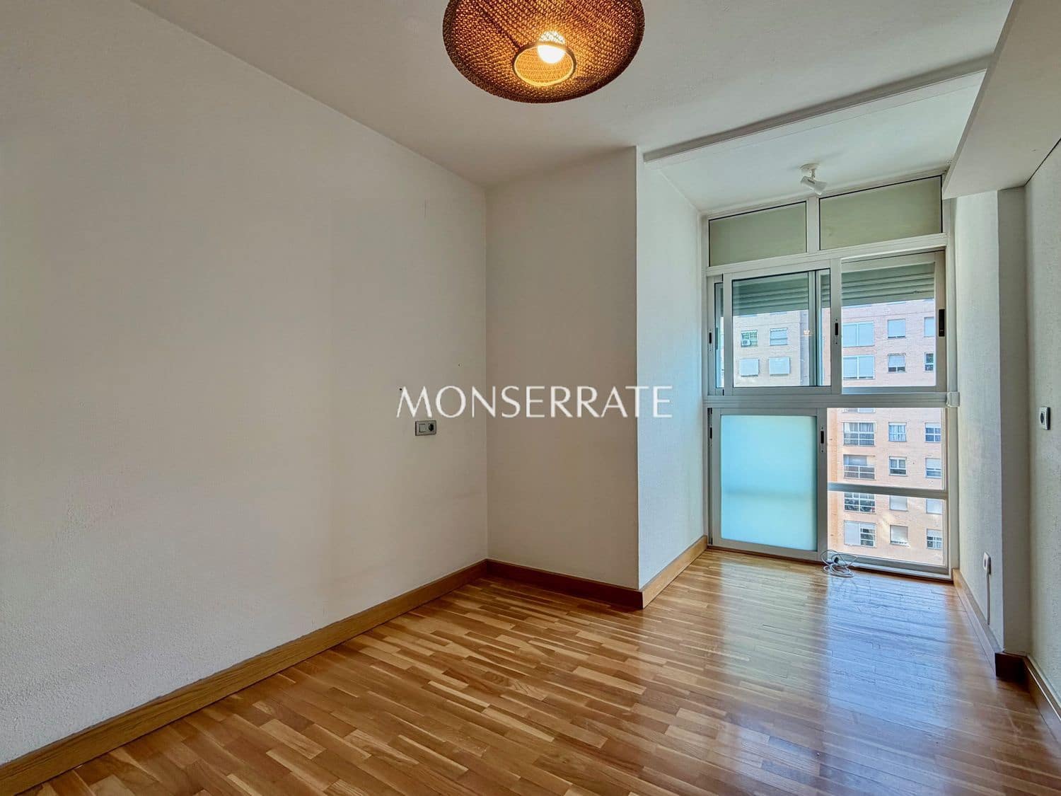 3 quarto Apartamento para venda em Valencia cidade com piscina garagem - 490 000 € (Ref: 9525934)