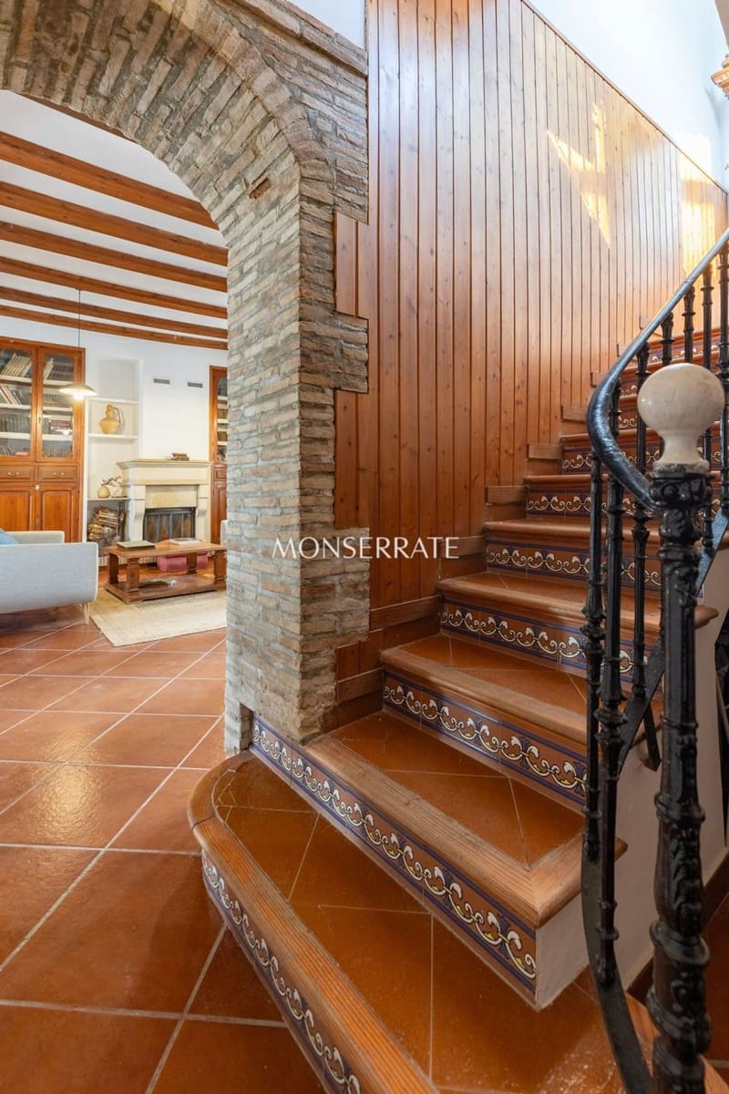 10 makuuhuone Maalaistalo myytävänä paikassa Valencia kaupunki mukana 
autotalli - 1 100 000 € (Ref: 9525935)