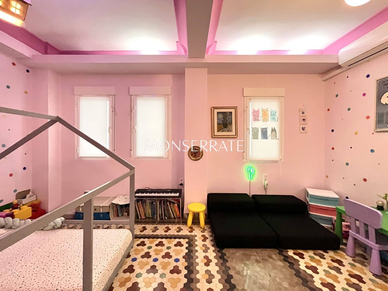 2 soveværelse Lejlighed til leje i Valencia by med garage - € 2.750 (Ref: 9564233)