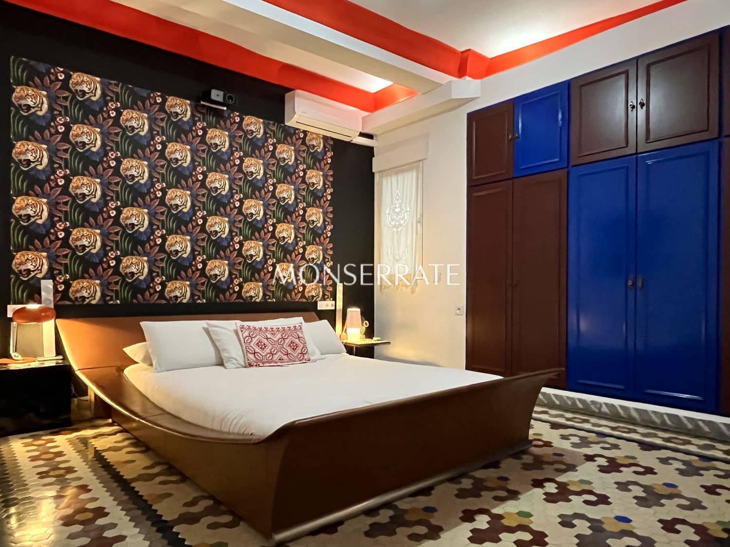 2 soveværelse Lejlighed til leje i Valencia by med garage - € 2.750 (Ref: 9564233)