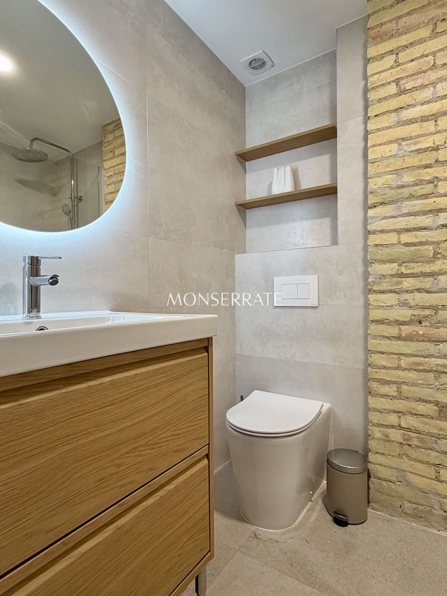 2 soveværelse Lejlighed til leje i Valencia by med garage - € 1.500 (Ref: 9564234)