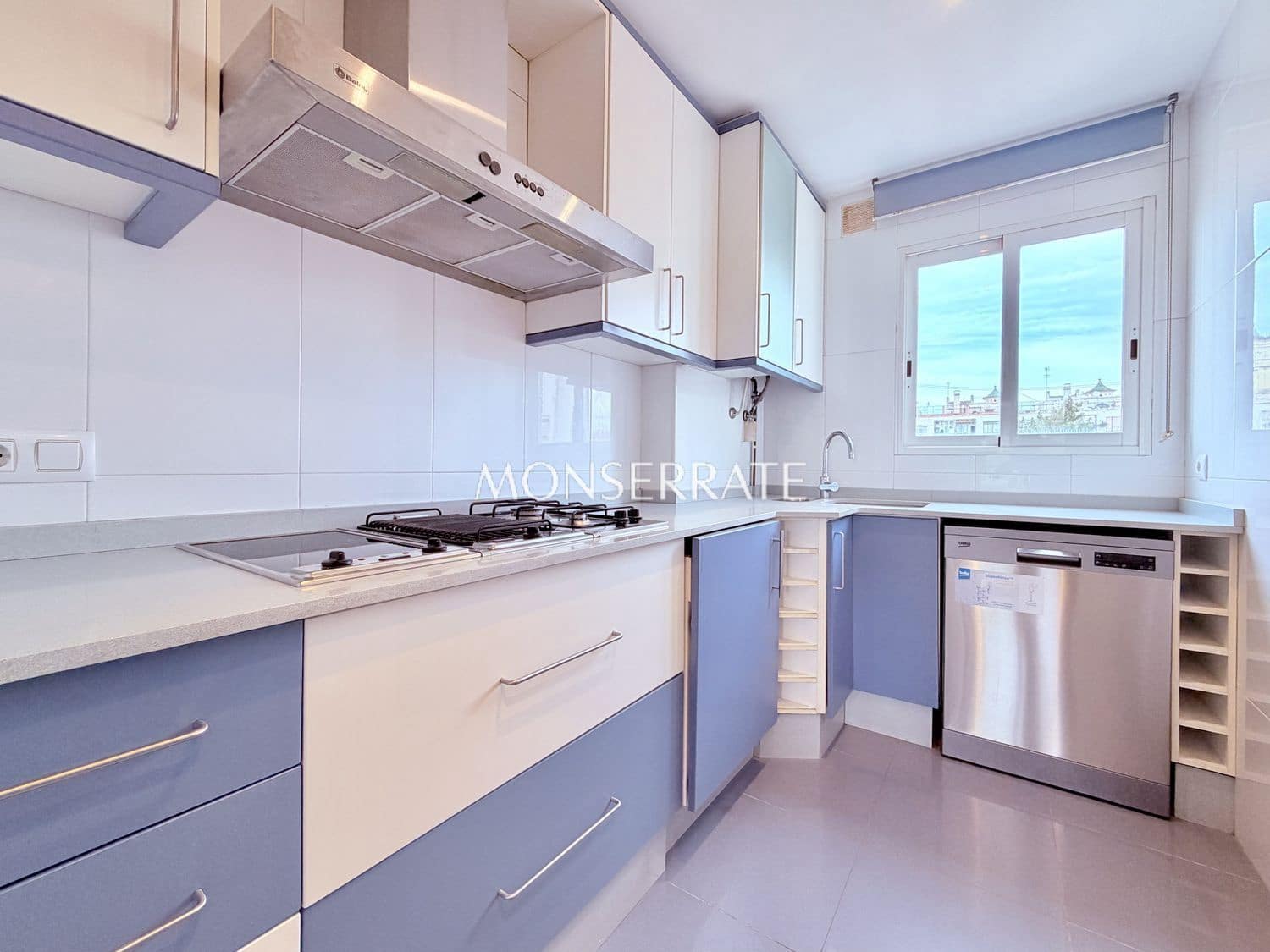 Appartement de 2 chambres à louer à Valence ville avec garage - 1 690 € (Ref: 9594573)