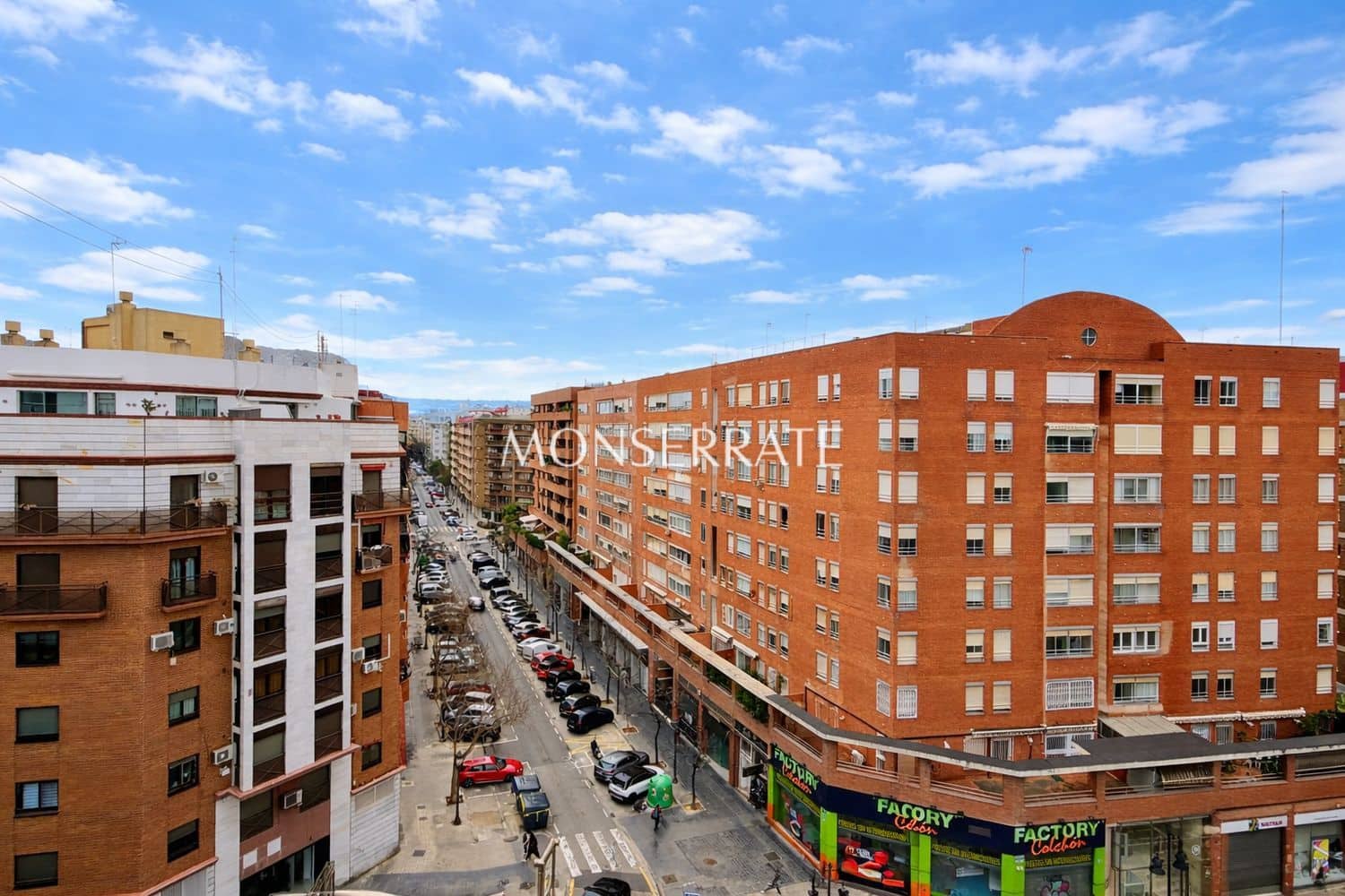 Appartement de 2 chambres à louer à Valence ville avec garage - 1 690 € (Ref: 9594573)