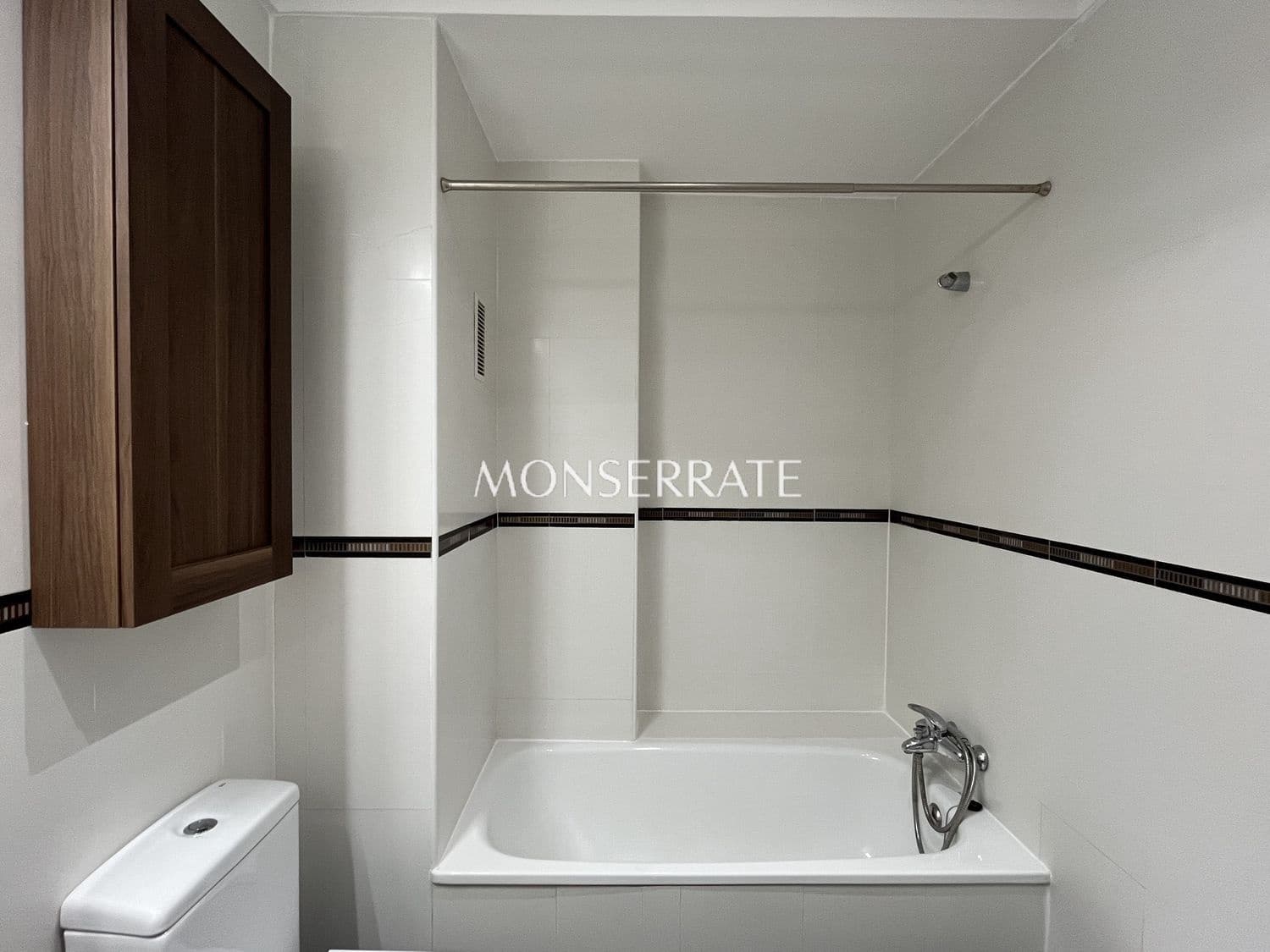 2 quarto Apartamento para arrendar em Valencia cidade com garagem - 2 000 € (Ref: 9598595)