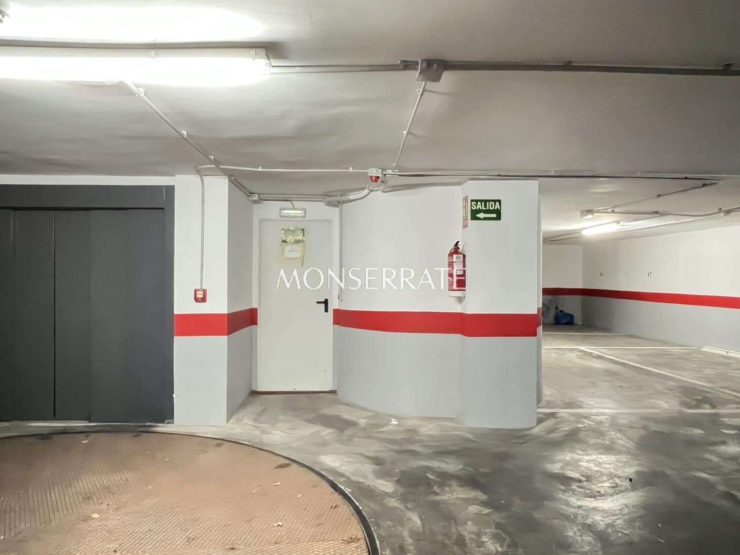 2 quarto Apartamento para arrendar em Valencia cidade com garagem - 2 000 € (Ref: 9598595)