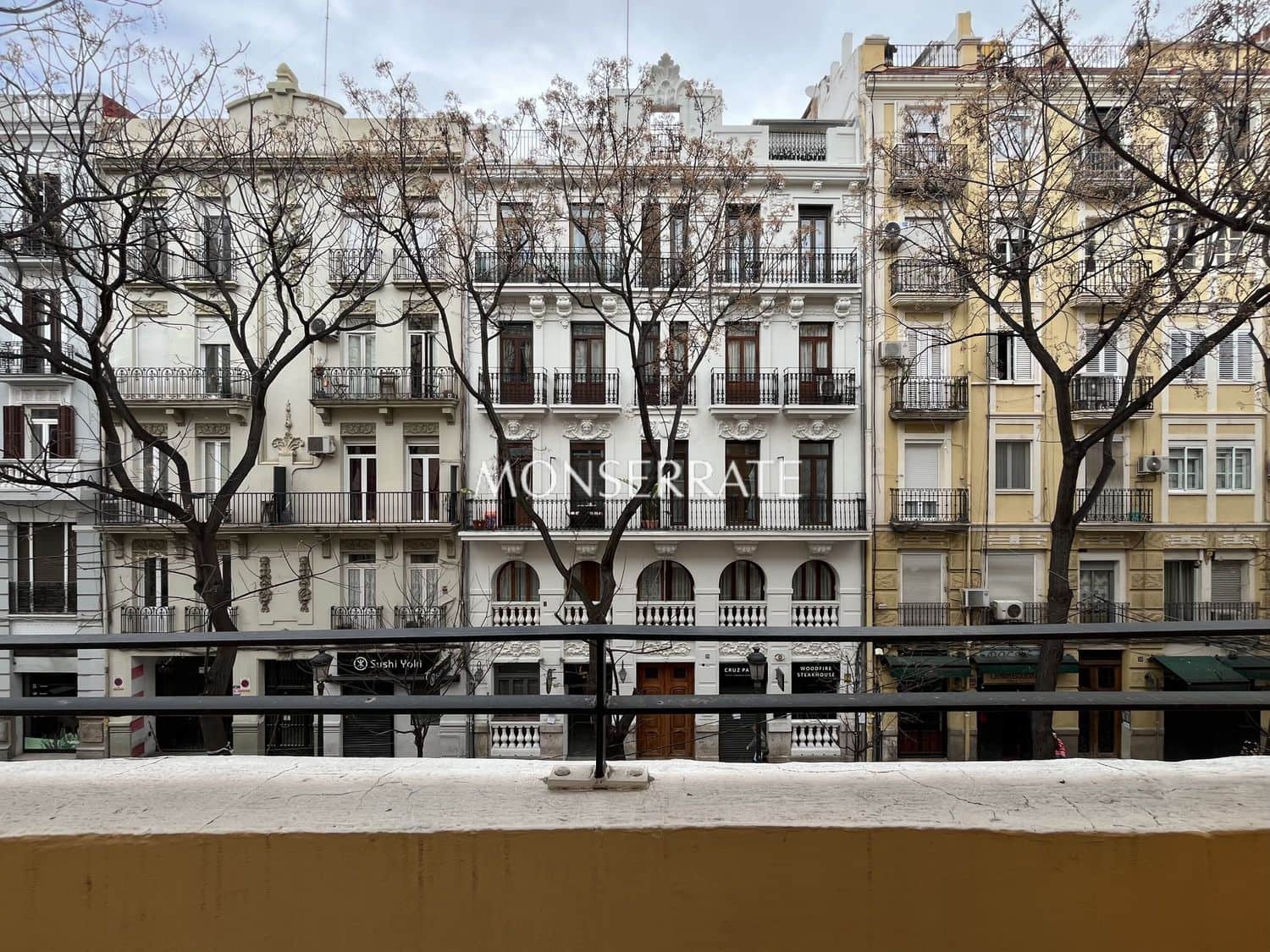 2 quarto Apartamento para arrendar em Valencia cidade com garagem - 2 000 € (Ref: 9598595)