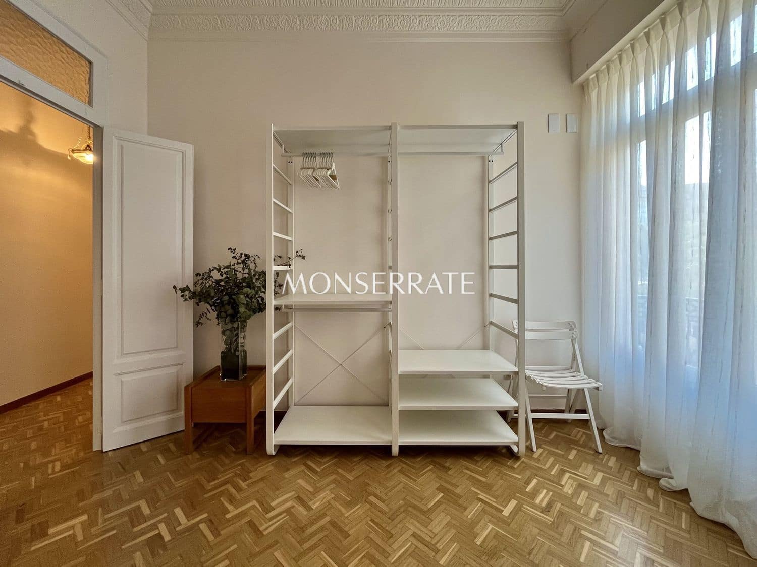 3 slaapkamer Appartement te huur in Valencia stad met garage - € 2.400 (Ref: 9627046)