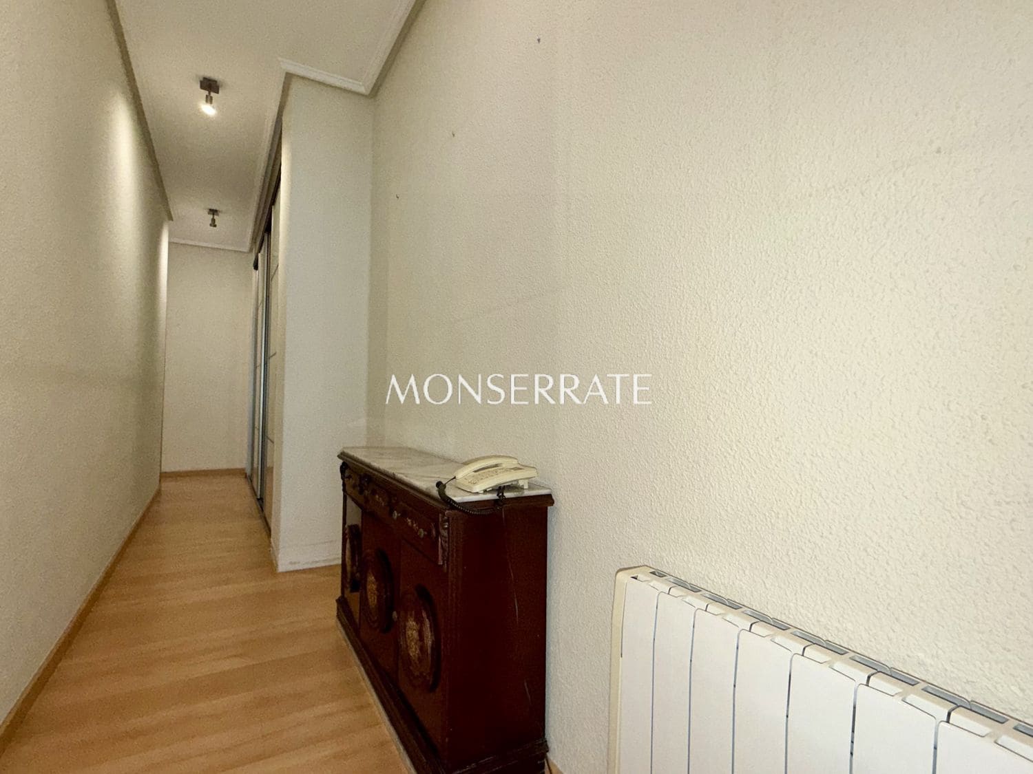 4 makuuhuone Huoneisto myytävänä paikassa Valencia kaupunki mukana 
autotalli - 680 000 € (Ref: 9627047)