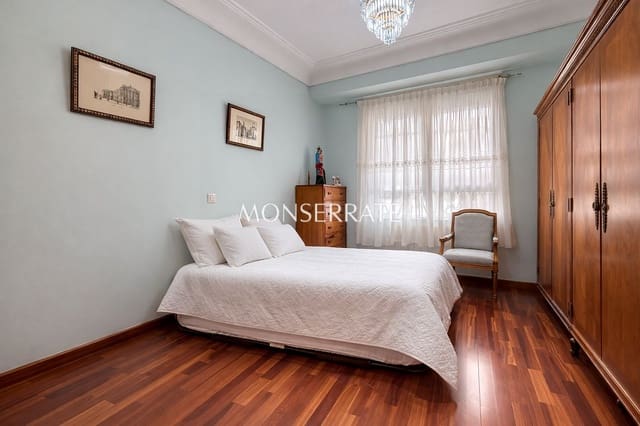 4 soveværelse Lejlighed til salg i El Botanic, Valencia by med garage - € 575.000 (Ref: 9638940)