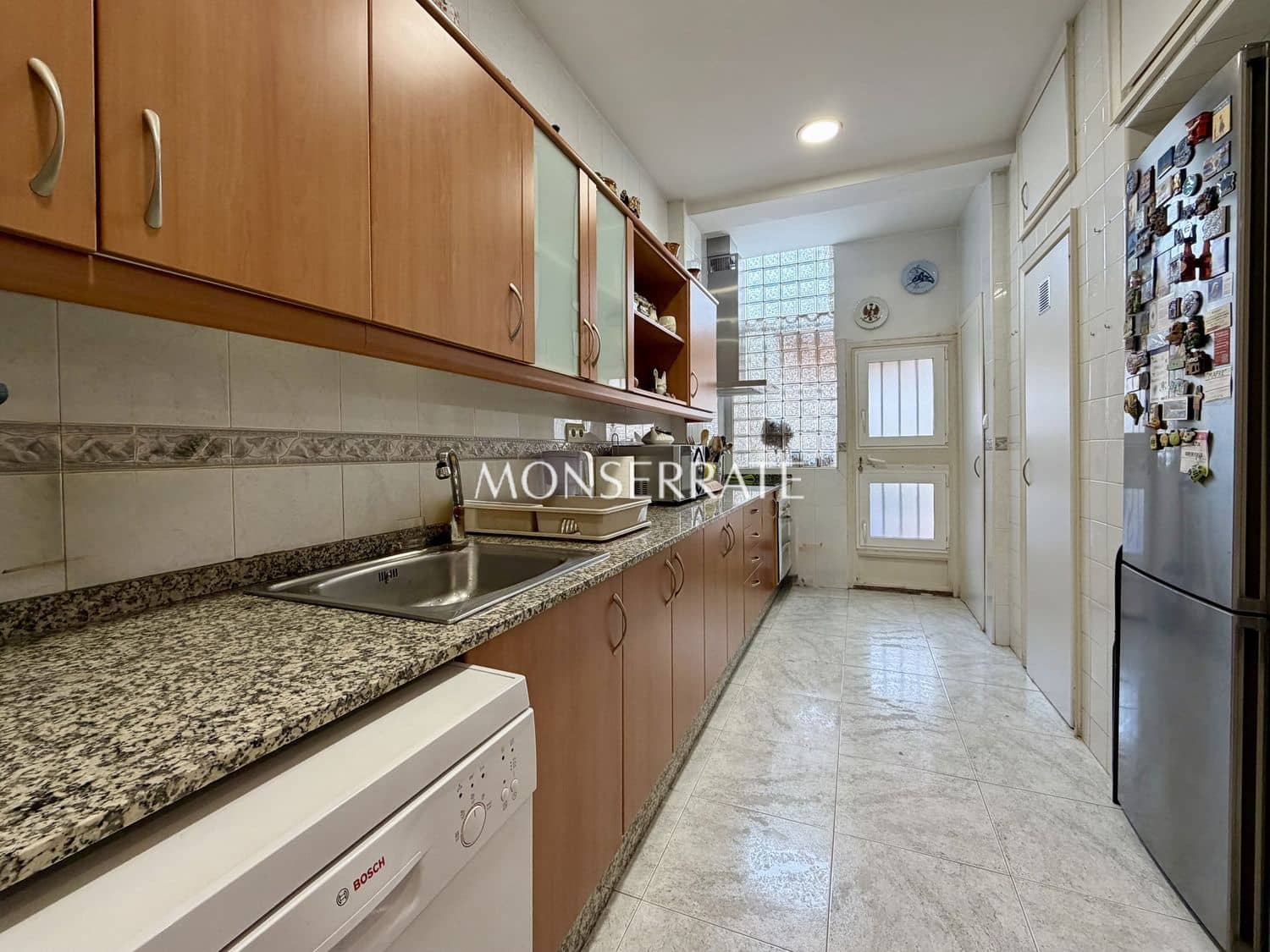 4 makuuhuone Huoneisto myytävänä paikassa Valencia kaupunki mukana 
autotalli - 600 000 € (Ref: 9638940)