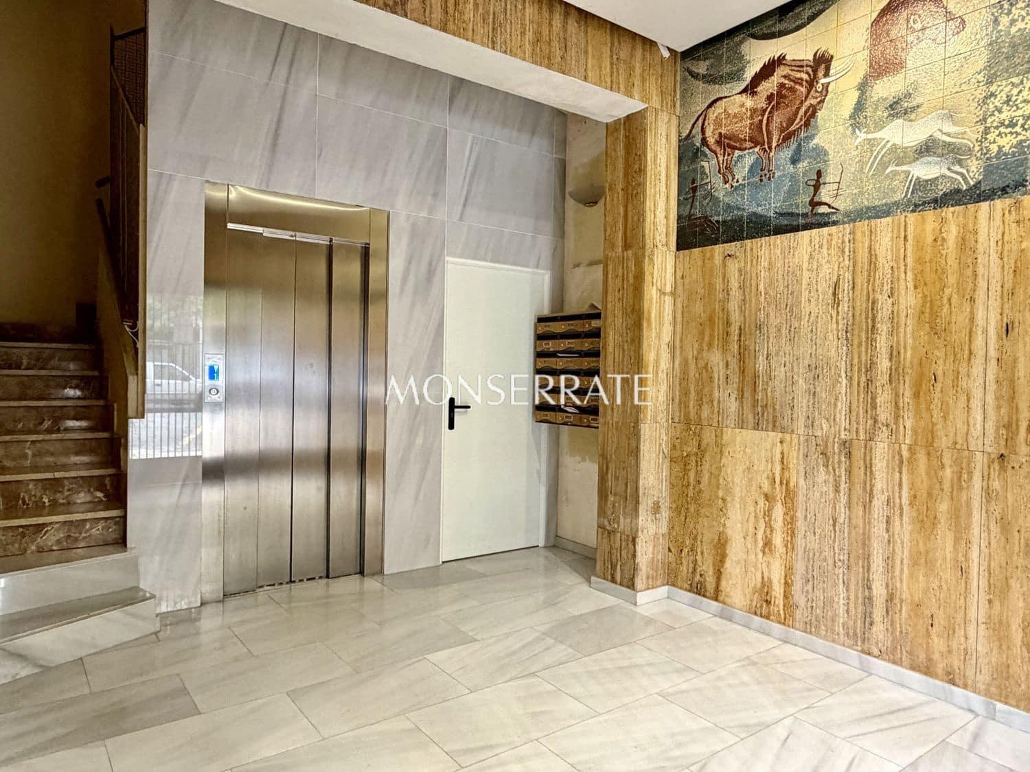 4 makuuhuone Huoneisto myytävänä paikassa Valencia kaupunki mukana 
autotalli - 600 000 € (Ref: 9638940)