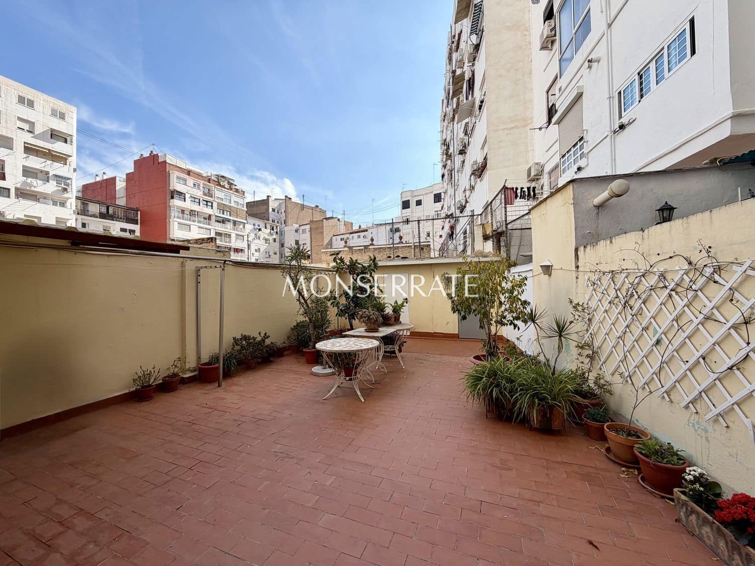 4 makuuhuone Huoneisto myytävänä paikassa Valencia kaupunki mukana 
autotalli - 600 000 € (Ref: 9638940)