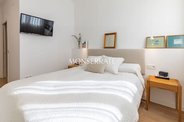 3 soveværelse Lejlighed til salg i Russafa, Valencia by med garage - € 690.000 (Ref: 9647799)