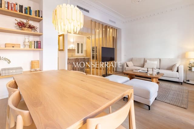 3 soveværelse Lejlighed til salg i Russafa, Valencia by med garage - € 690.000 (Ref: 9647799)