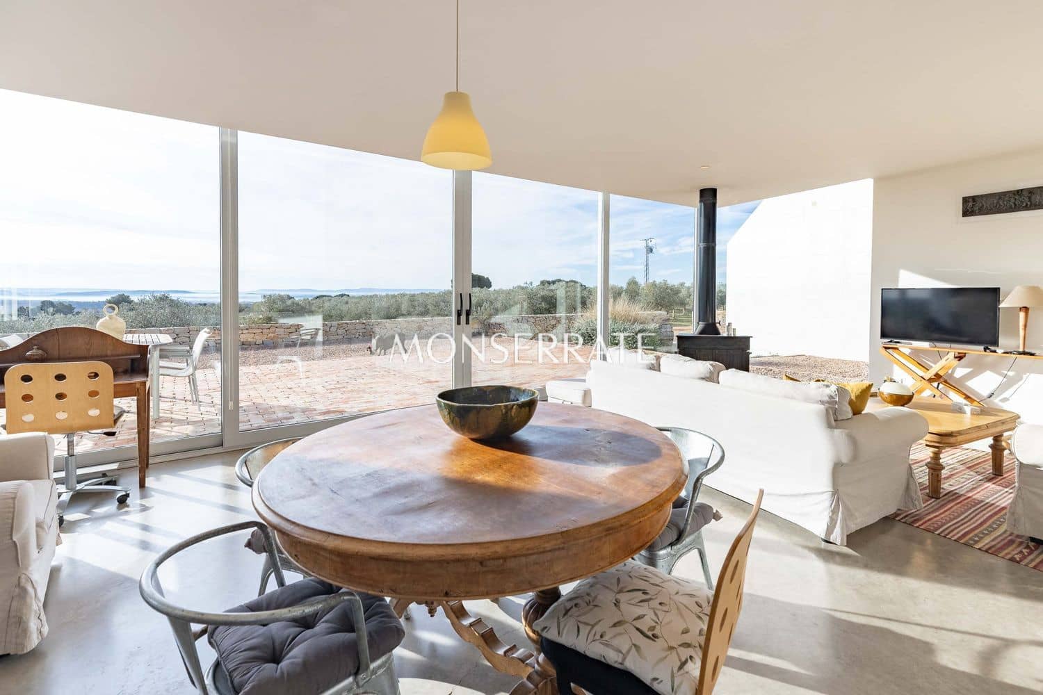 6 soveværelse Finca/Landehus til salg i Requena med garage - € 1.950.000 (Ref: 9751484)