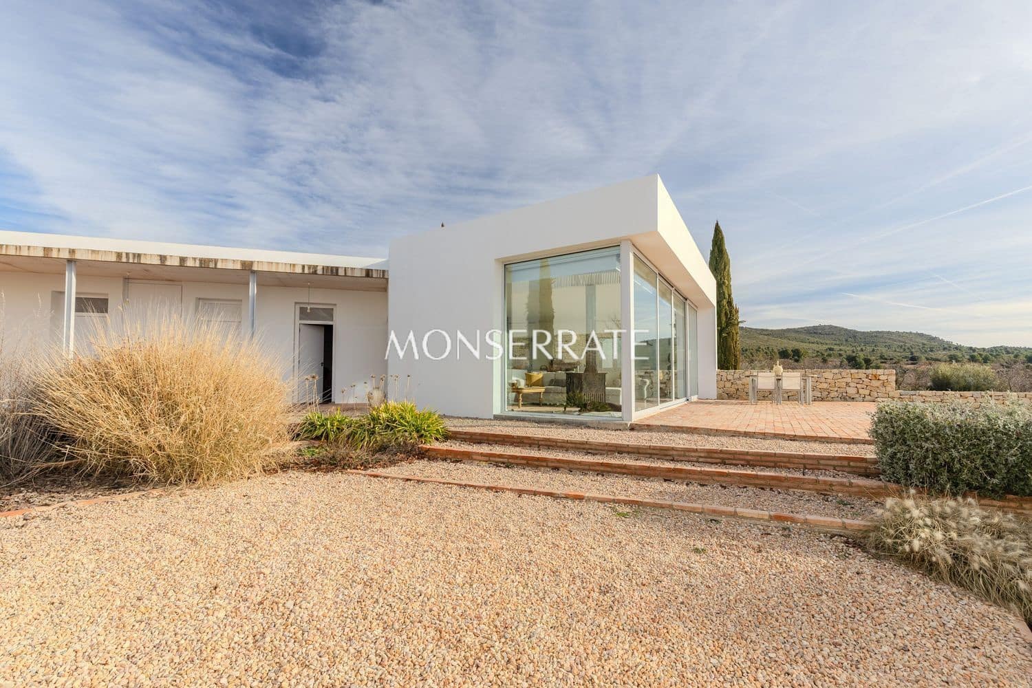 6 soveværelse Finca/Landehus til salg i Requena med garage - € 1.950.000 (Ref: 9751484)