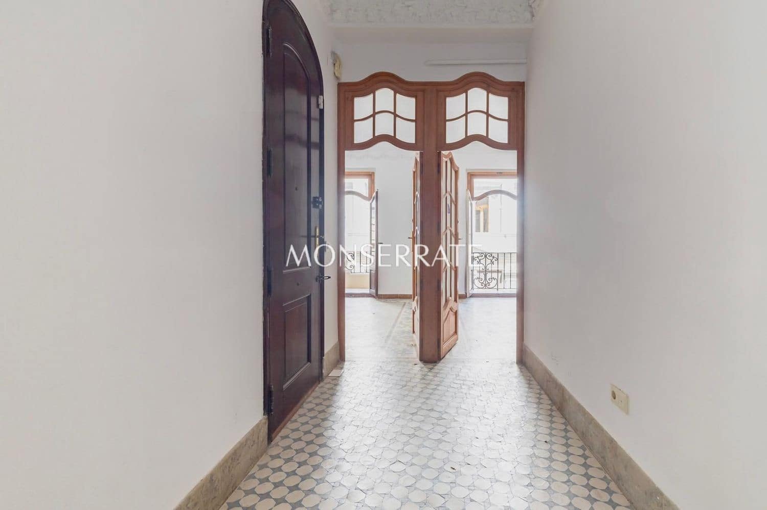 6 chambre Appartement à vendre à Valence ville avec garage - 950 000 € (Ref: 9798551)