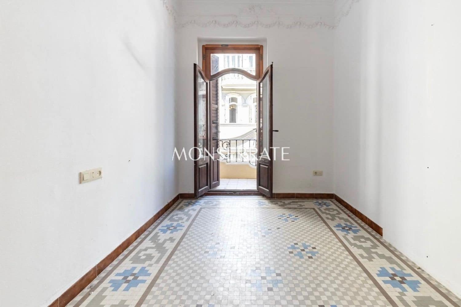 6 chambre Appartement à vendre à Valence ville avec garage - 950 000 € (Ref: 9798551)