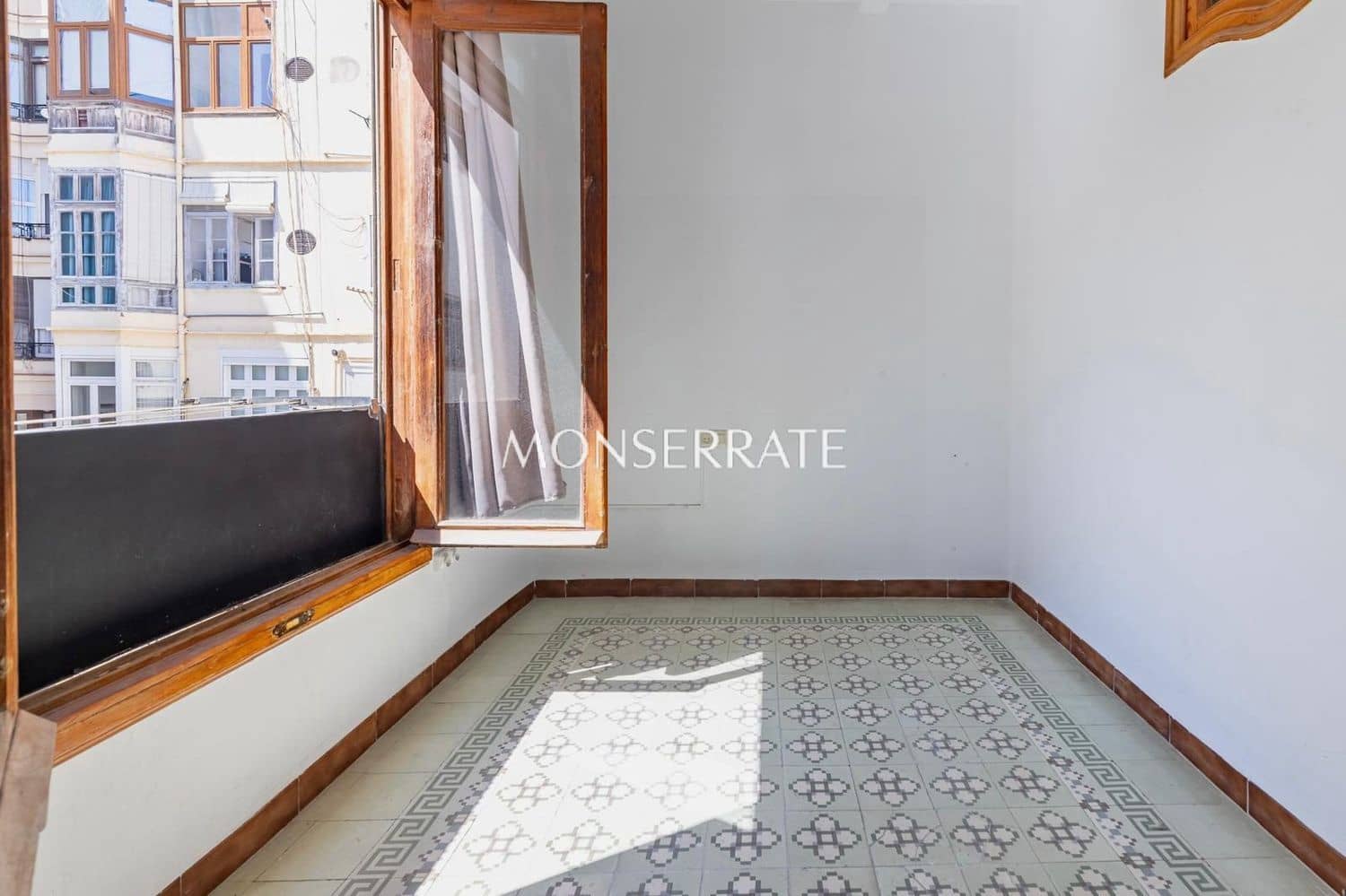 6 chambre Appartement à vendre à Valence ville avec garage - 950 000 € (Ref: 9798551)