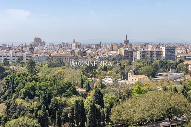 5 Zimmer Apartment zu vermieten in Jaume Roig, València Stadt mit Garage - 3.900 € (Ref: 9798552)