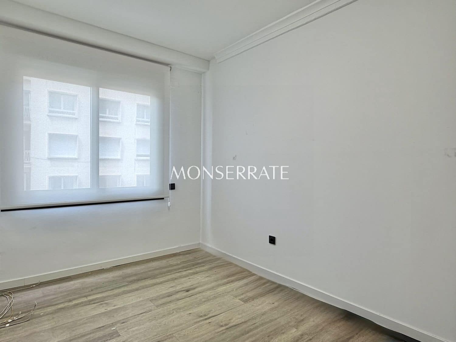 Escritório para arrendar em Valencia cidade - 1 700 € (Ref: 9803982)