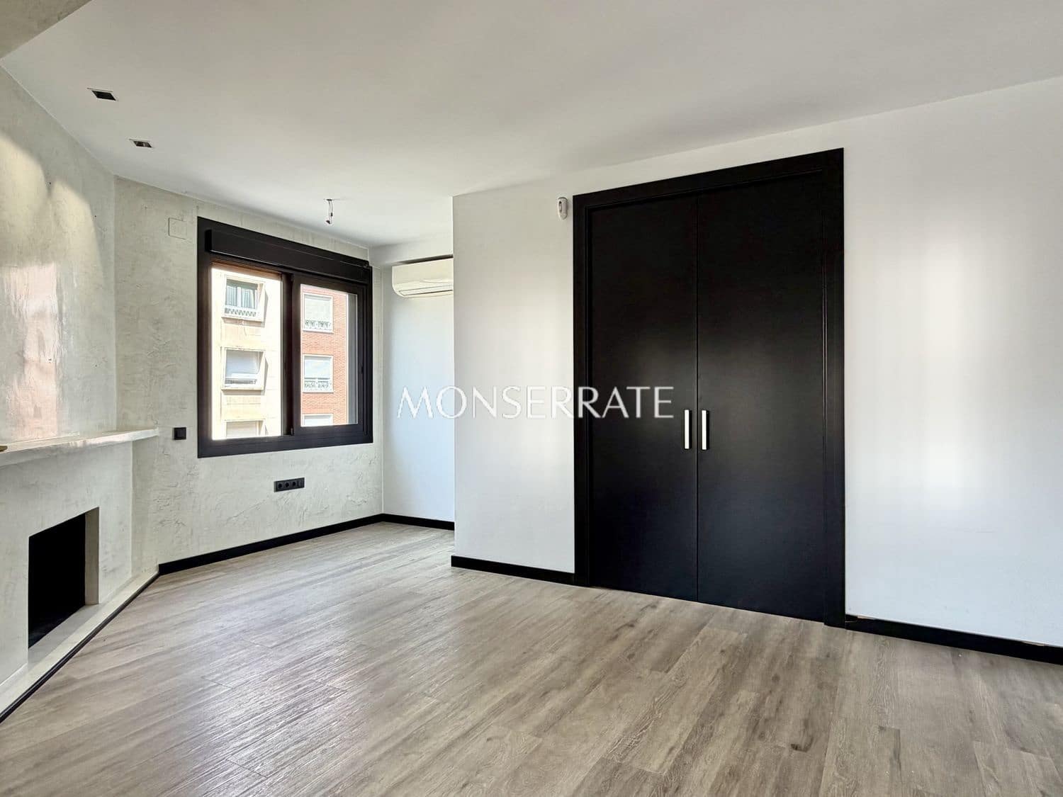 Escritório para arrendar em Valencia cidade - 1 700 € (Ref: 9803982)