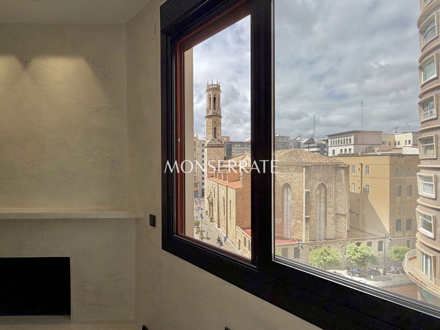 Escritório para arrendar em Valencia cidade - 1 700 € (Ref: 9803982)