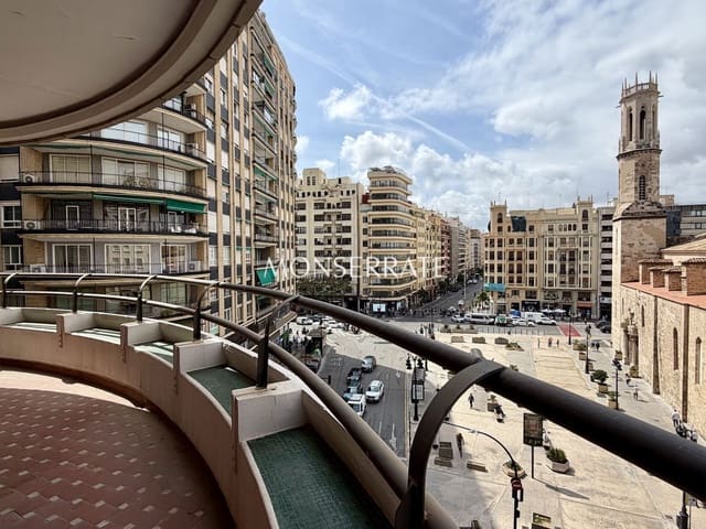 Kontor til leje i Sant Francesc, Valencia by - € 1.700 (Ref: 9803982)
