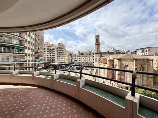 Kontor til leje i Sant Francesc, Valencia by - € 1.700 (Ref: 9803982)