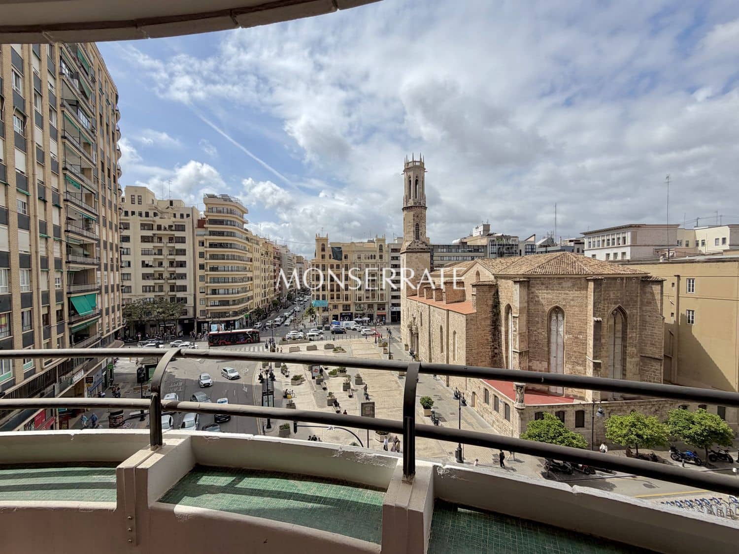 Escritório para arrendar em Valencia cidade - 1 700 € (Ref: 9803982)