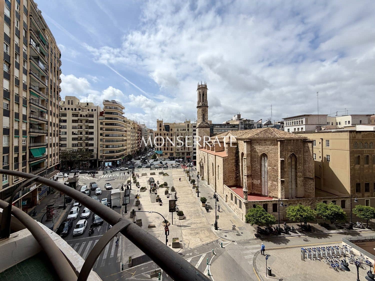 Escritório para arrendar em Valencia cidade - 1 700 € (Ref: 9803982)